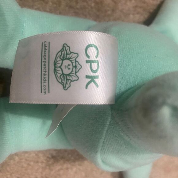 Cabbage Patch Kids Collectable Cuties Exotic Friends # 139 Finley Shark 2020 CPK - Picture 8 of 10